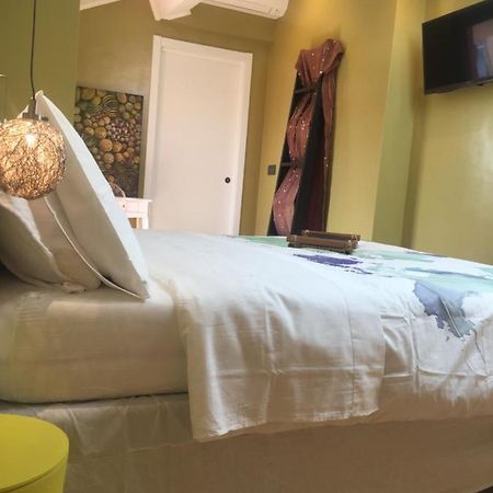 B&B Via Roma 41 Ventimiglia Luaran gambar