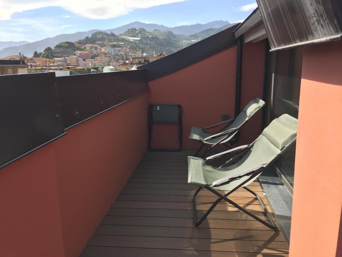 B&B Via Roma 41 Ventimiglia Luaran gambar